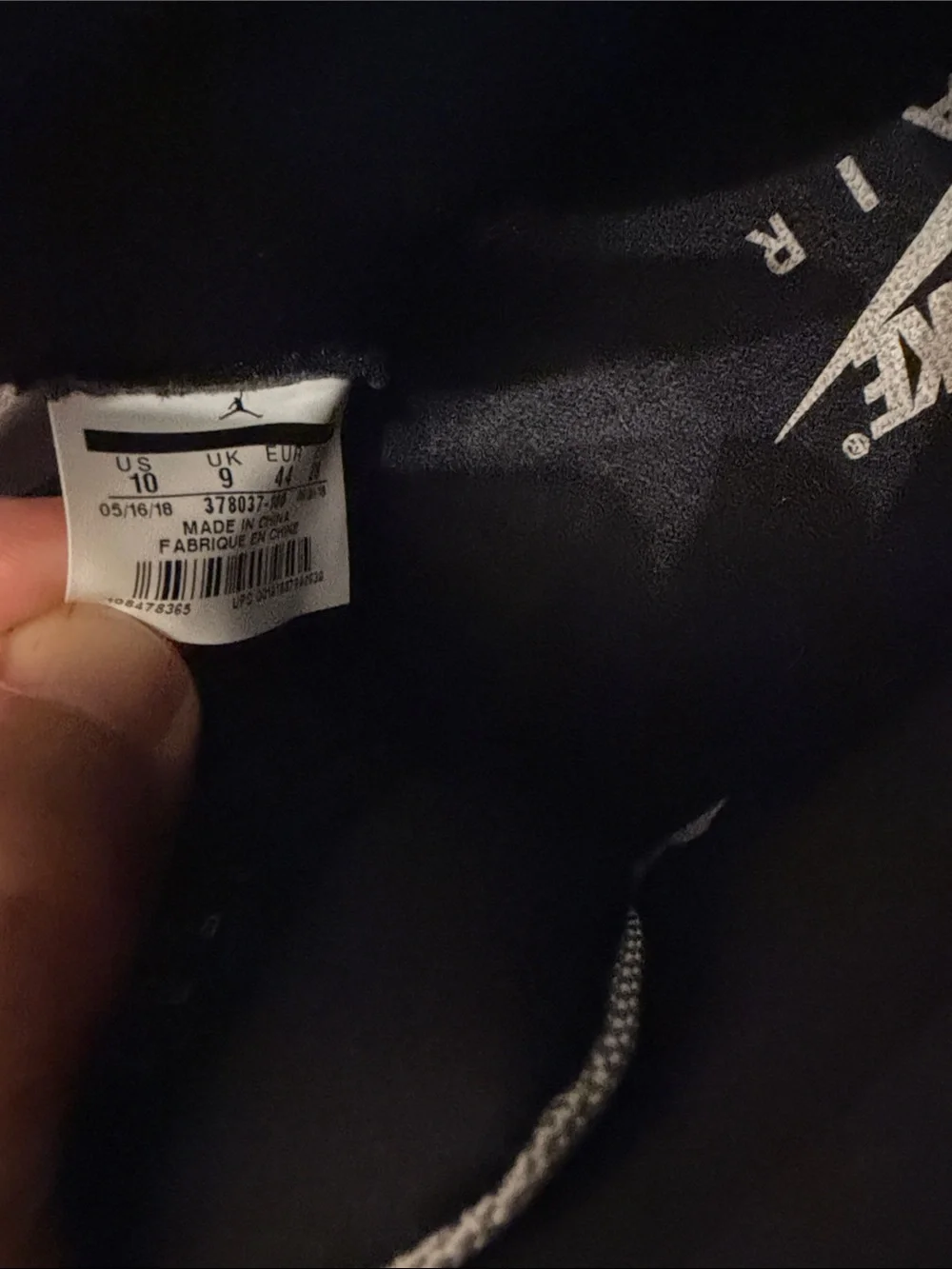 Jordan 11 Concord Retro Size 10 excellent condition